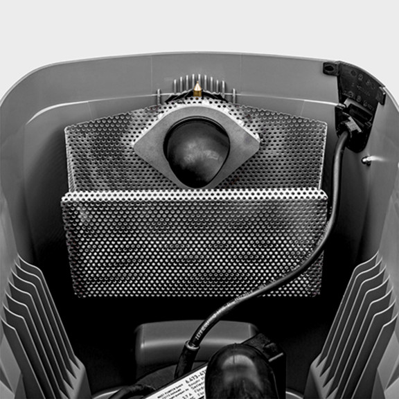 Integrovaný koš na hrubé nečistoty chránící čerpadlo