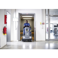 Podlahový mycí stroj s odsáváním KÄRCHER B 110 R Bp Pack 160 Ah Li+Dose+SSD+R75 1.161-441.0