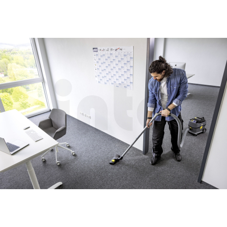 Bateriový vysavač na suché nečistoty KÄRCHERT 10/1 Bp 1.527-352.0