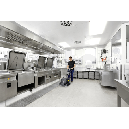 Podlahový mycí stroj s odsáváním KÄRCHER BR 40/10 C Jubilejní edice 1.783-343.0