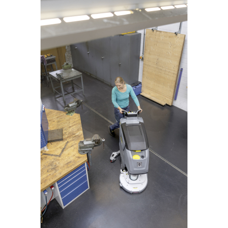 Podlahový mycí stroj s odsáváním KÄRCHER B 50 W Bp +O51+Rinse+ Auto-fill 1.533-267.0