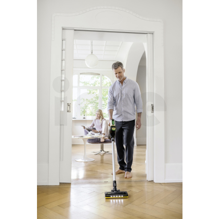 AKU Tyčový vysavač KÄRCHER VC 7 Signature Line 1.198-750.0