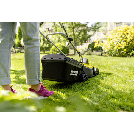 Aku rotační sekačka na trávu KÄRCHER LMO 2-18 Battery Set 1.445-401.0