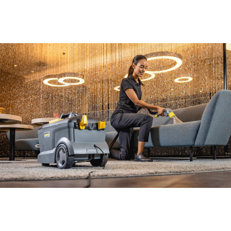 Čistič koberců KÄRCHER Puzzi 10/1 Adv 1.100-134.0