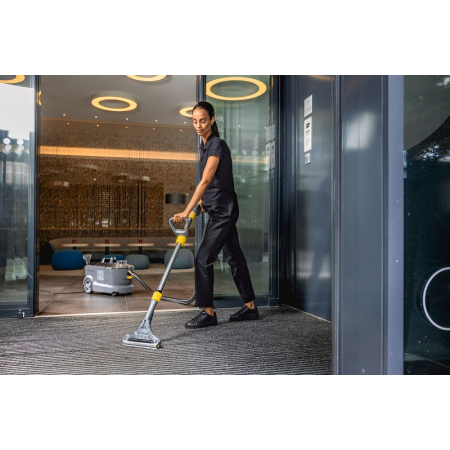 Čistič koberců KÄRCHER Puzzi 10/1 Adv 1.100-134.0