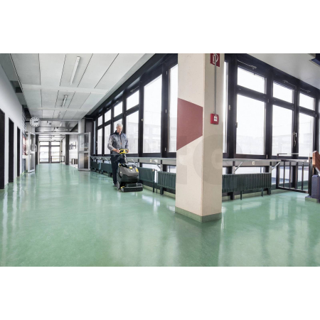 Podlahový mycí stroj bateriový KÄRCHER BR 45/22 C BP Pack 1.783-485.0