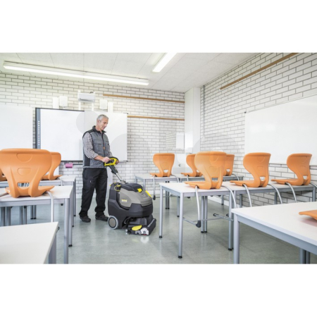 Podlahový mycí stroj bateriový KÄRCHER BR 45/22 C BP Pack EU+MF 1.783-488.0